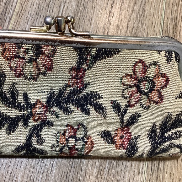 Vintage Floral Brocade Kiss Clasp Coin Pouch Clutch Wallet Bag‎ - Picture 3 of 7